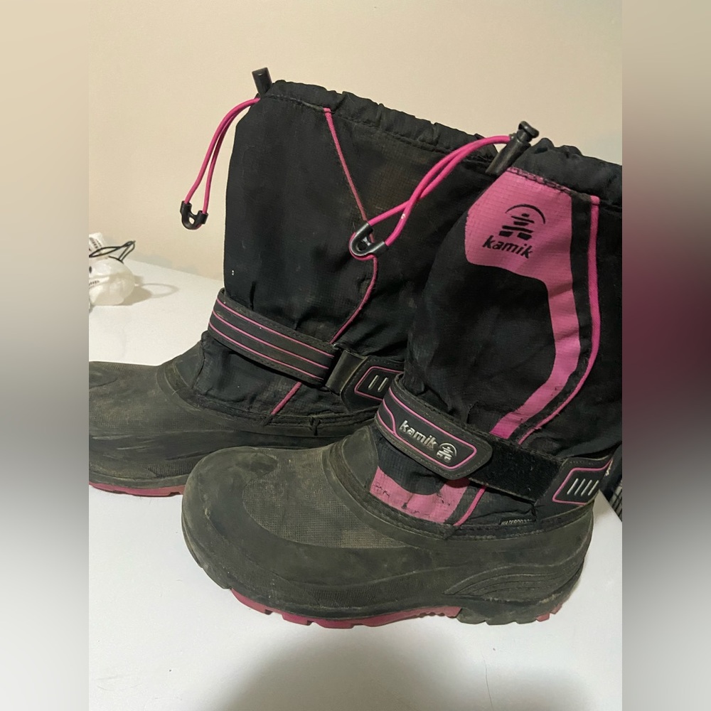 Size 7 women’s winter boots